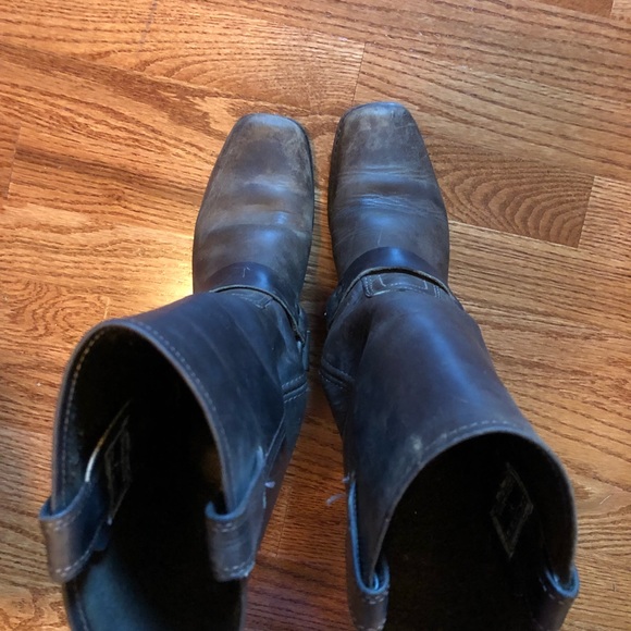 Frye Harness 12R Leather Boot - Picture 2 of 6